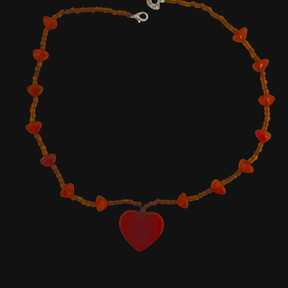 y2k style beaded heart necklace